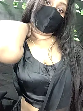 Idhika Paul online show from December 1, 2025, 4:45 pm