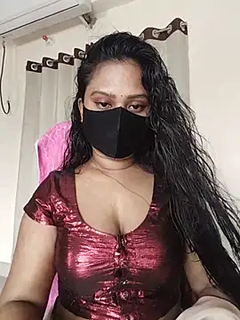 Idhika Paul online show from June 25, 2026, 5:12 am