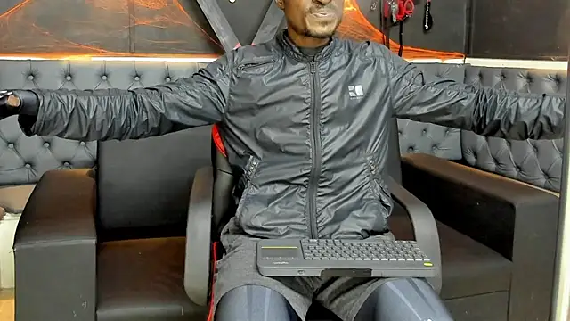 Terrance z online show from October 29, 2025, 6:26 am