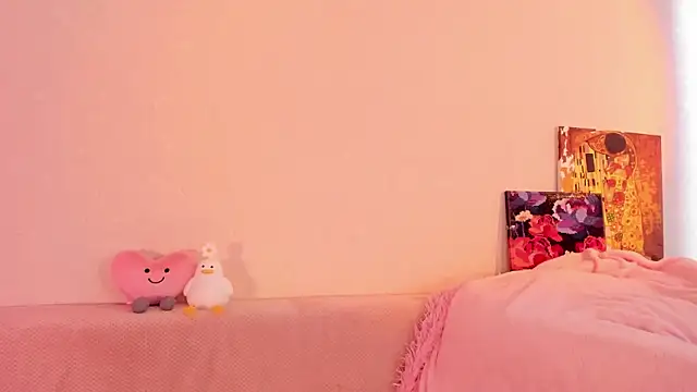 CrystalRey online show from February 15, 2025, 4:36 am