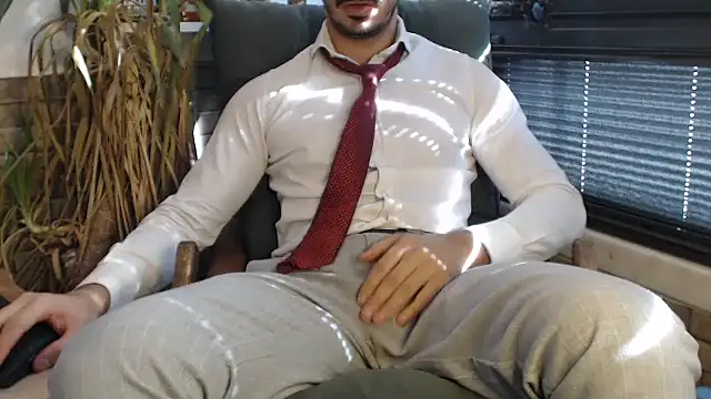 Naughtb0y online show from February 18, 2025, 8:05 am