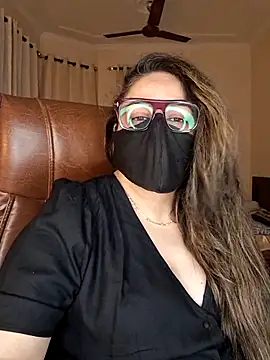 SEXY-Sardarni online show from September 8, 2025, 2:38 pm