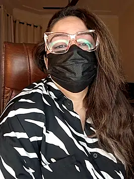 SEXY-Sardarni online show from January 12, 2026, 3:28 pm