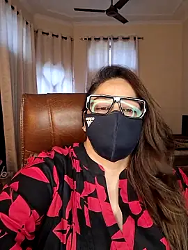 SEXY-Sardarni online show from April 20, 2026, 8:39 am