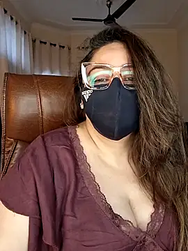 SEXY-Sardarni online show from April 25, 2026, 7:55 am