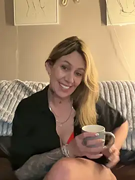blondebitch2 online show from January 8, 2025, 11:19 pm