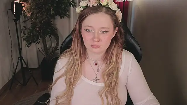 carolina elf online show from February 20, 2026, 6:26 am