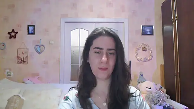 INELIKA online show from November 24, 2025, 8:41 pm