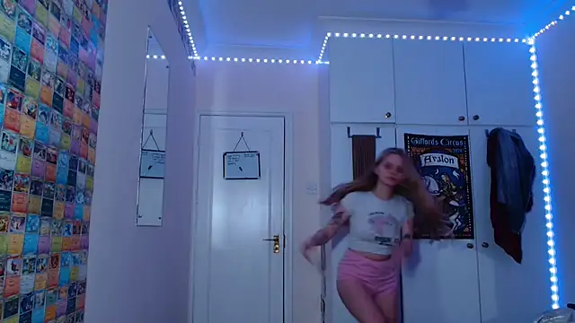 CherrysGotCakes online show from January 23, 2025, 7:51 pm
