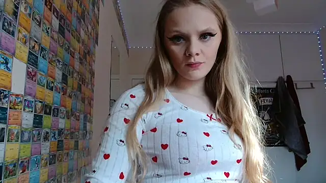 CherrysGotCakes online show from February 14, 2025, 12:36 pm