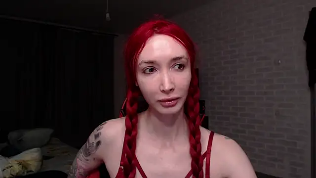 Roxy Silver online show from July 19, 2026, 8:34 pm