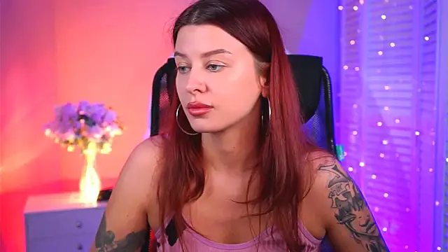 NicoleMun online show from March 28, 2026, 7:02 pm