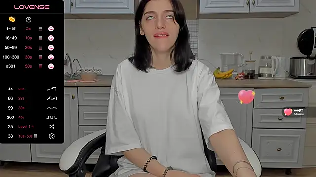 broosnica1 online show from December 21, 2024, 7:03 am