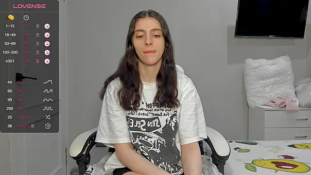 Snapshot of broosnica1 chatting on March 1, 2026, 10:39 am broosnica1 online show from March 1, 2026, 10:39 am