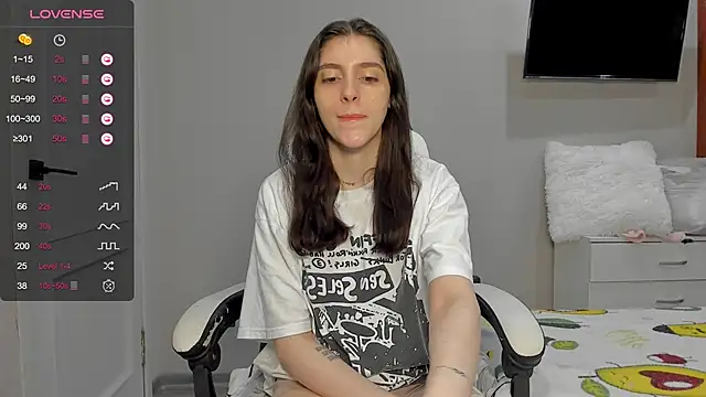 Snapshot of broosnica1 chatting on March 7, 2026, 8:33 am broosnica1 online show from March 7, 2026, 8:33 am