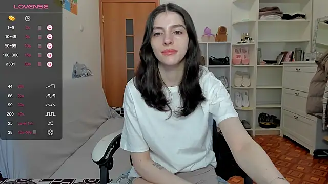 broosnica1 online show from April 24, 2026, 7:33 am
