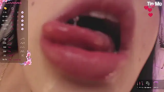 ViolettaHotLatin  online show from May 11, 2026, 2:45 pm
