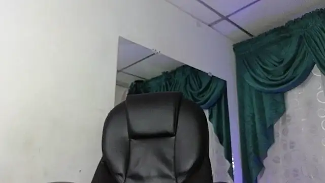 Stuart Boy  online show from January 9, 2025, 3:47 am