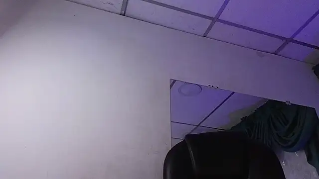 Stuart Boy  online show from January 14, 2025, 9:45 am