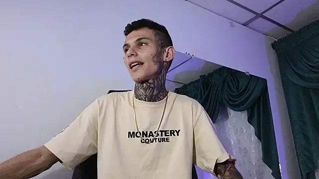 Stuart Boy  online show from January 21, 2025, 3:37 am