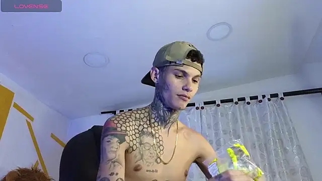 Stuart Boy  online show from February 5, 2025, 7:53 pm