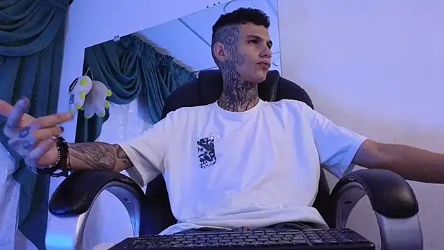 Stuart Boy  online show from February 10, 2025, 4:19 am