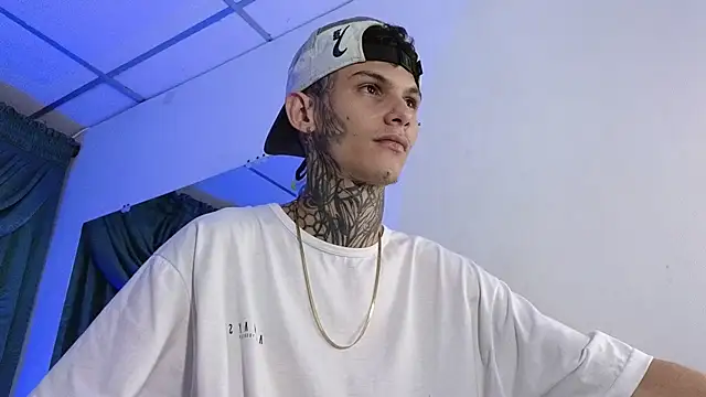 Stuart Boy  online show from February 19, 2025, 3:06 am