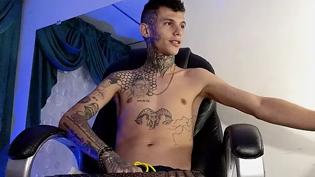 Stuart Boy  online show from February 24, 2025, 8:06 am