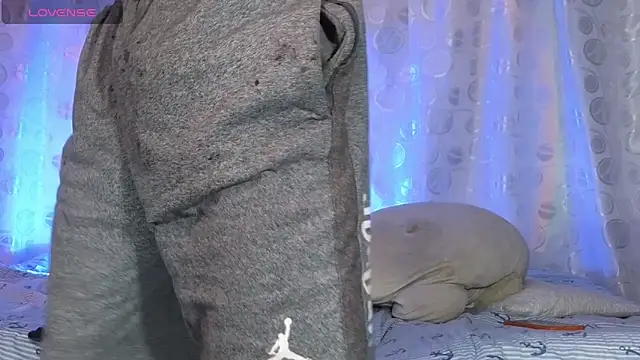 Stuart Boy  online show from March 8, 2025, 2:08 pm