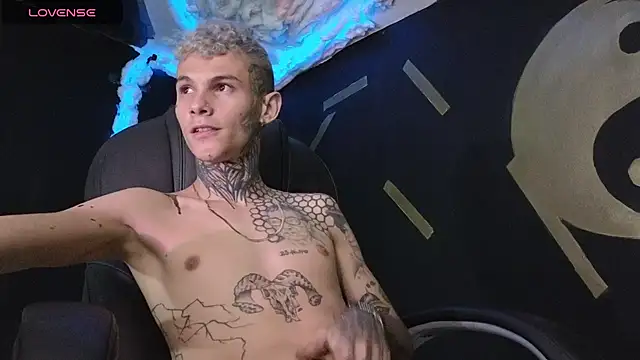 Stuart Boy  online show from March 11, 2025, 7:04 am