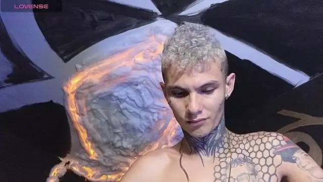 Stuart Boy  online show from March 12, 2025, 11:54 pm