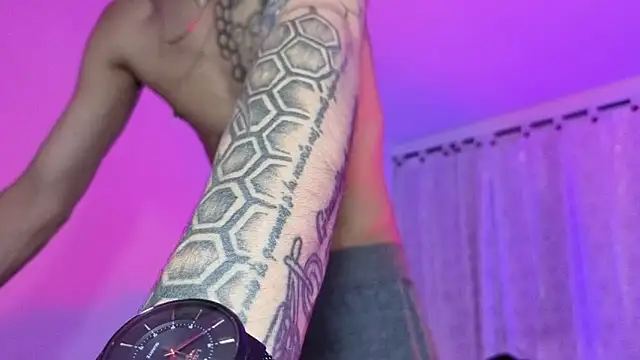 Stuart Boy  online show from September 19, 2025, 6:48 am