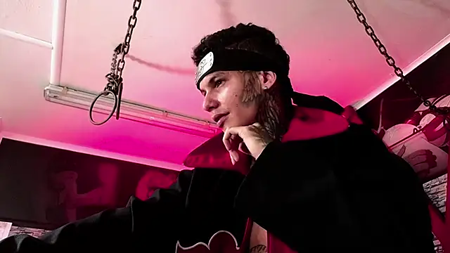 Stuart Boy  online show from October 3, 2025, 3:14 am