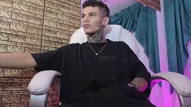 Stuart Boy  online show from October 10, 2025, 3:49 am