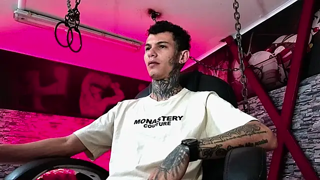 Stuart Boy  online show from October 21, 2025, 7:25 pm