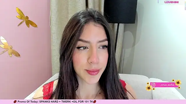  AlejaCruz  online show from March 13, 2025, 11:05 pm