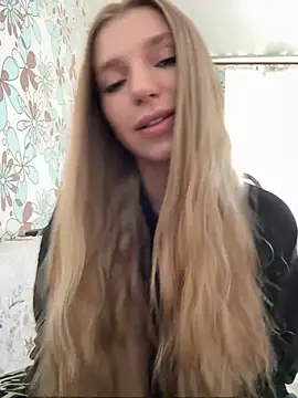 Snapshot of adel_secret chatting on May 3, 2026, 11:38 am adel secret online show from May 3, 2026, 11:38 am
