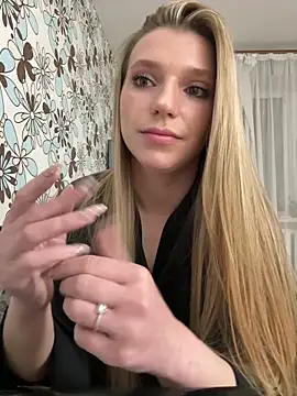 Snapshot of adel_secret chatting on May 15, 2026, 8:27 pm adel secret online show from May 15, 2026, 8:27 pm