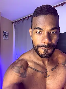 Snapshot of Ganiimedes chatting on November 1, 2025, 7:16 pm Ganiimedes online show from November 1, 2025, 7:16 pm