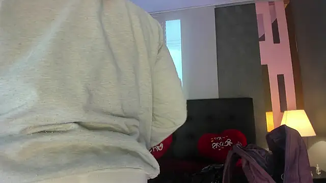 Charlotte  Brown  online show from October 2, 2025, 1:29 pm