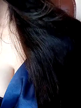 Snapshot of AK---47 chatting on March 28, 2026, 8:47 am AK---47 online show from March 28, 2026, 8:47 am