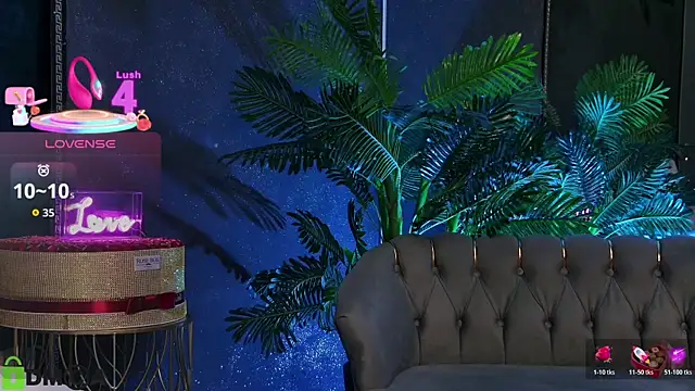 Snapshot of OliviaHawn chatting on February 10, 2026, 8:02 pm OliviaHawn online show from February 10, 2026, 8:02 pm