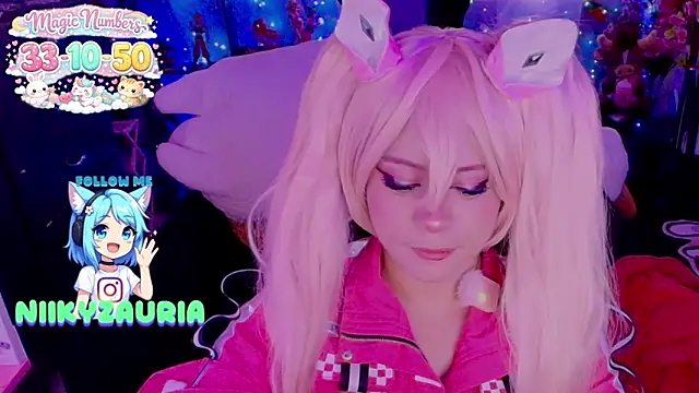  niiky online show from May 11, 2026, 7:11 pm
