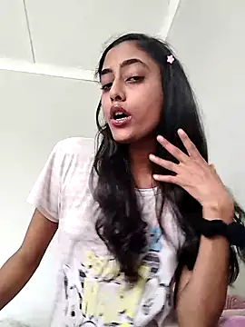 cleopatra-phaedra online show from April 2, 2026, 8:56 am