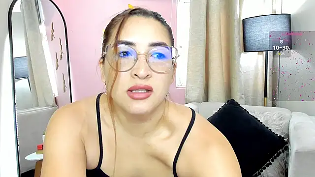  LaraMom  online show from January 7, 2025, 12:09 pm