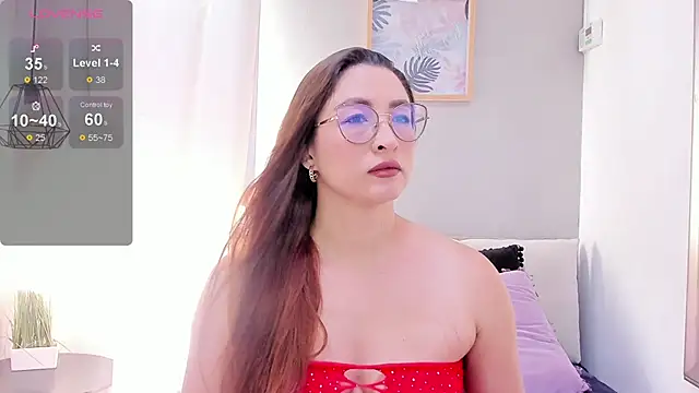  LaraMom  online show from April 23, 2026, 7:38 pm