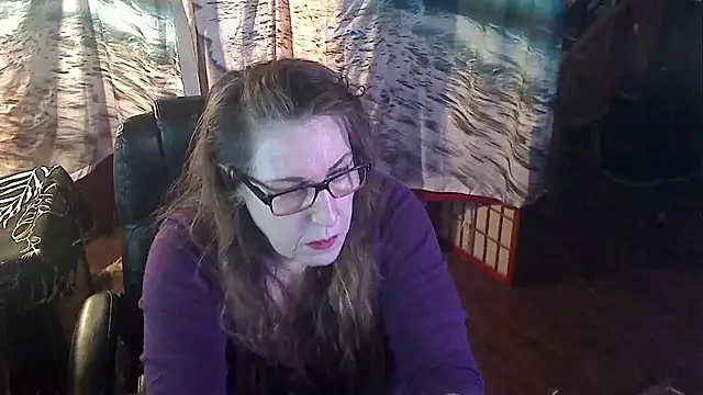 Ireallysquirt online show from February 7, 2025, 11:34 pm