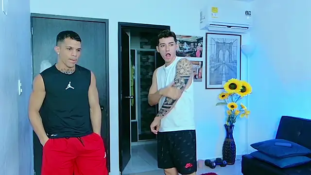 Snapshot of Boysgang_sex chatting on March 8, 2026, 11:36 am Boysgang sex online show from March 8, 2026, 11:36 am