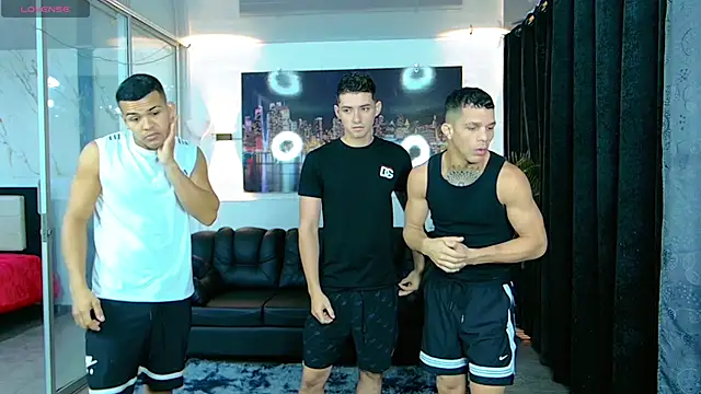 Snapshot of Boysgang_sex chatting on March 15, 2026, 11:38 am Boysgang sex online show from March 15, 2026, 11:38 am