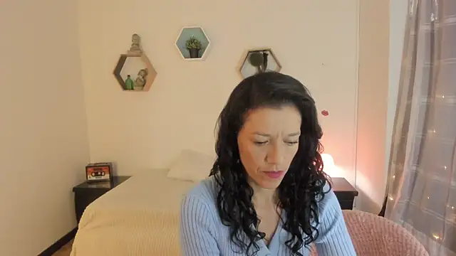 Snapshot of Paloma_victory chatting on June 13, 2026, 8:29 pm Paloma victory online show from June 13, 2026, 8:29 pm